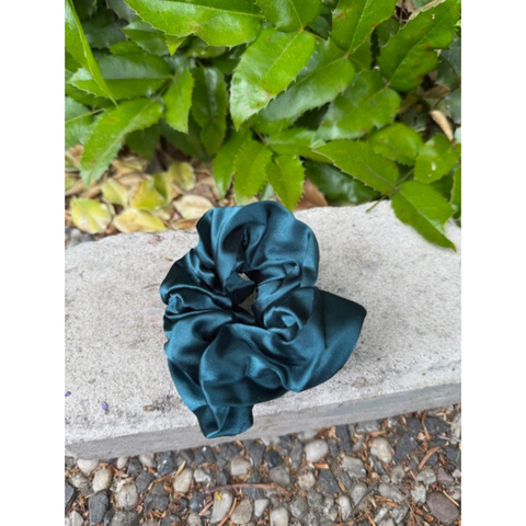 Conceptnails - Satin Scrunchie Petrol