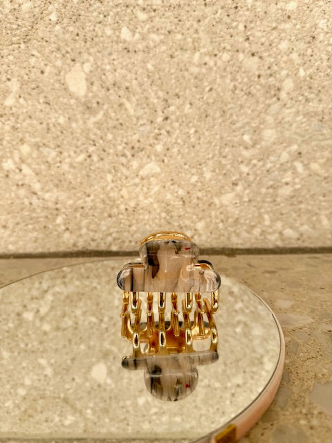 Conceptnails by INESSA - Haarspange „Karla“ in Grey