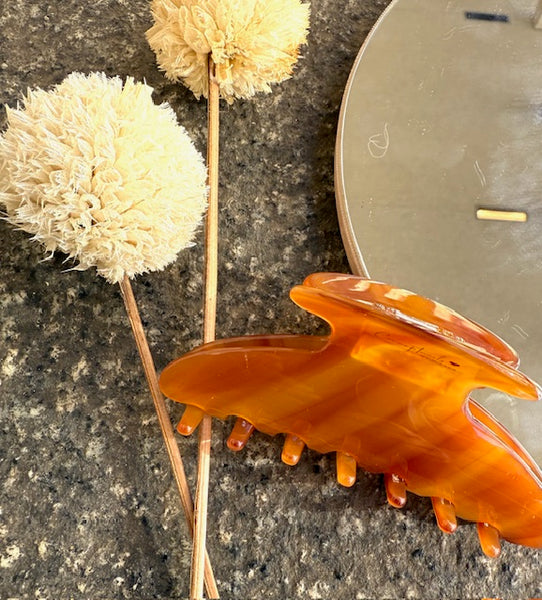 Conceptnails by INESSA - Haarspange „Doreen“ in Hornoptik Cognac