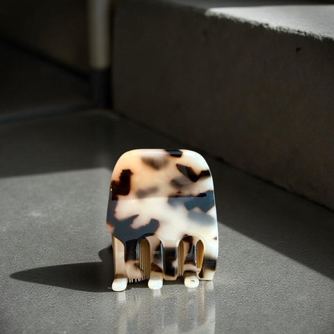 Conceptnails by INESSA - Haarspange „Marlen“ M in Leo Rosebeige Schwarz